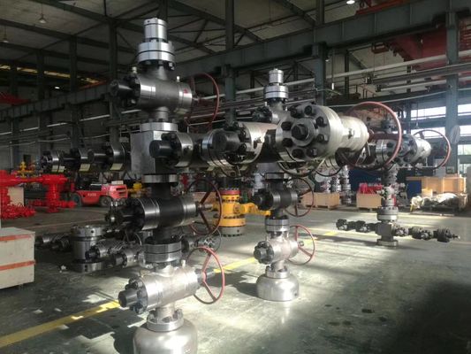 Árvore de Natal da fonte do campo petrolífero do API 6A/árvore Mas do óleo para a perfuração boa