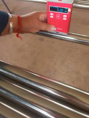 API 11B Padrão de resistência à corrosão de alta resistência à tração Rod polido para aplicações de suqueiras de campos petrolíferos